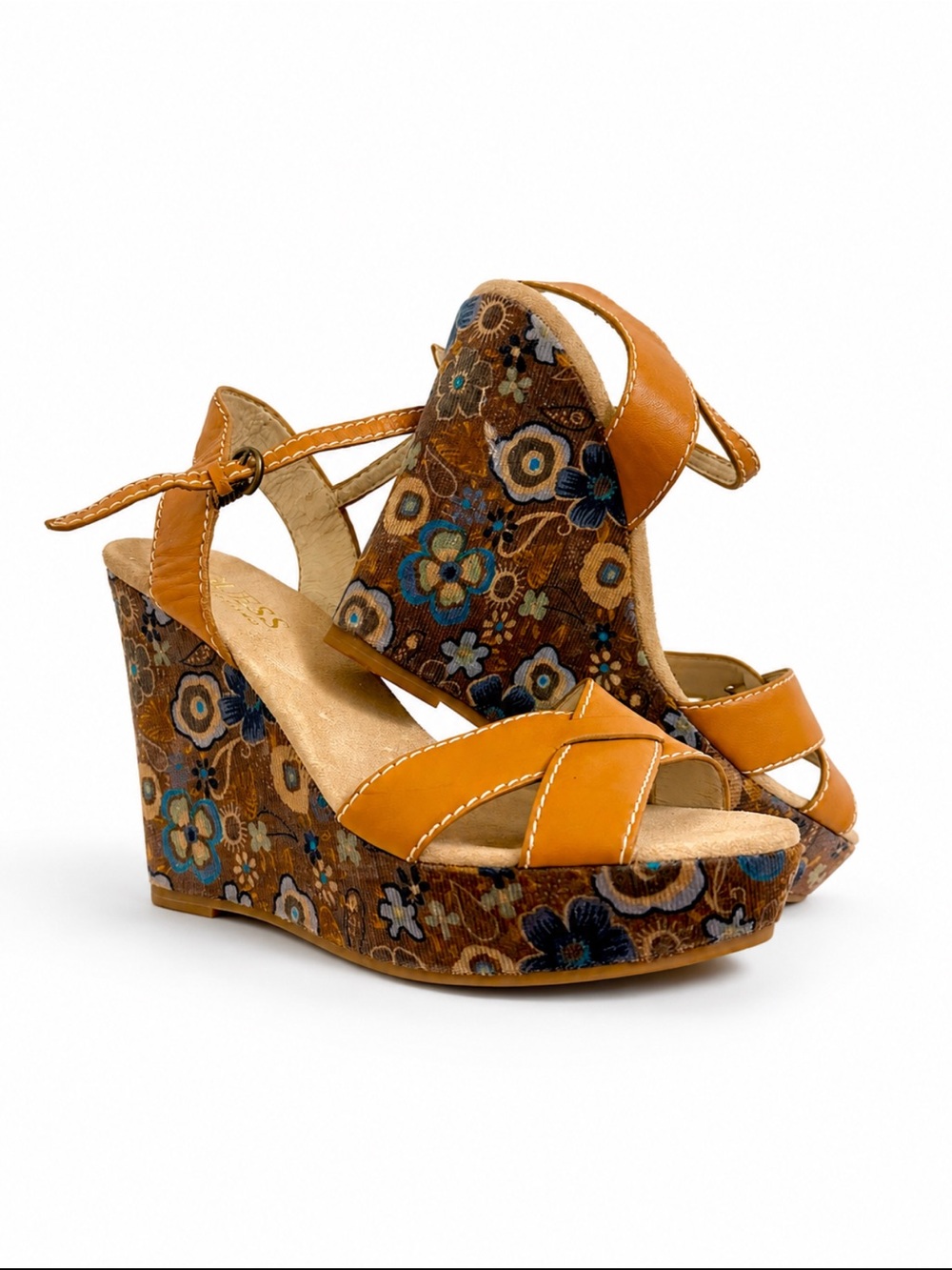 NEW GUESS Floral Platform Wedge Sandals Size 6